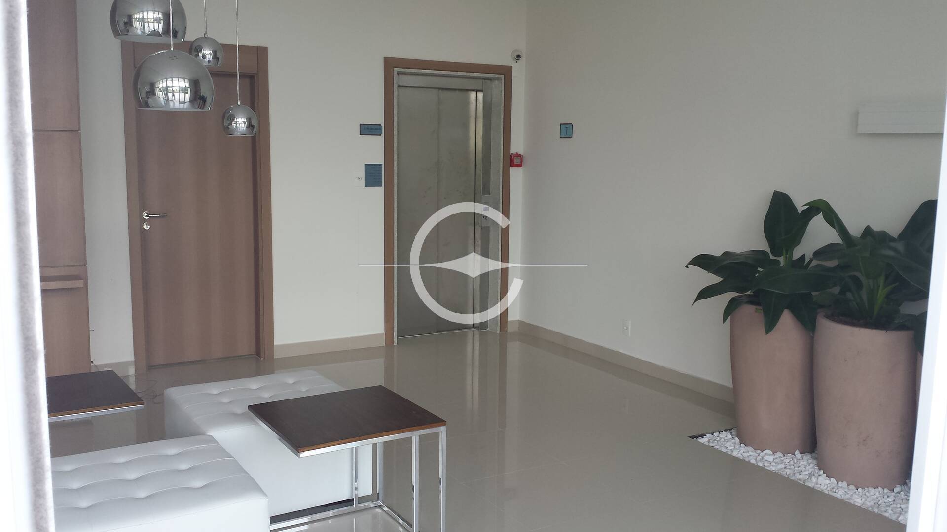 Apartamento à venda com 2 quartos, 87m² - Foto 8