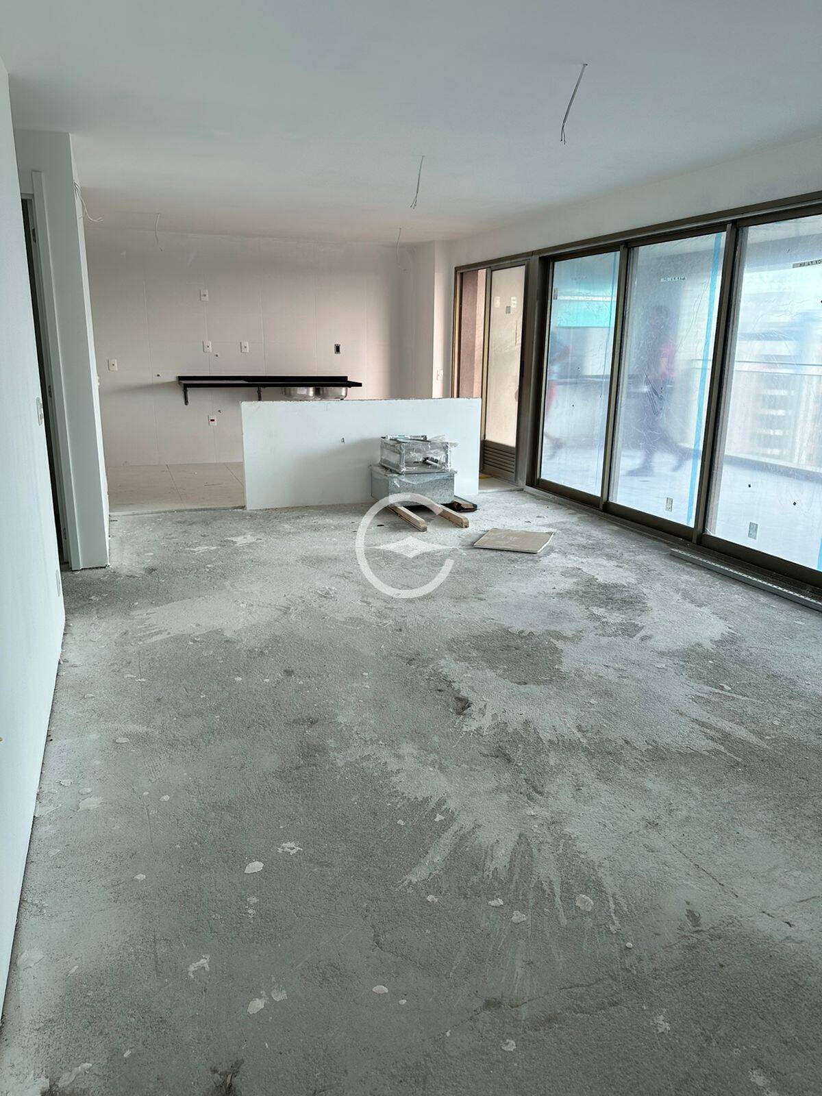 Apartamento à venda com 3 quartos, 149m² - Foto 4