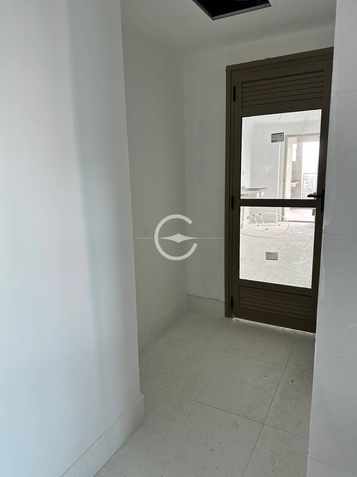 Apartamento à venda com 3 quartos, 149m² - Foto 17