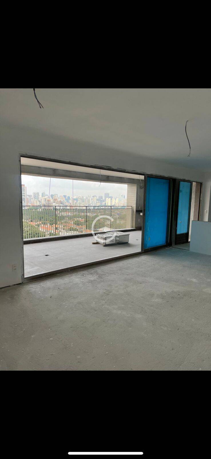 Apartamento à venda com 3 quartos, 149m² - Foto 3