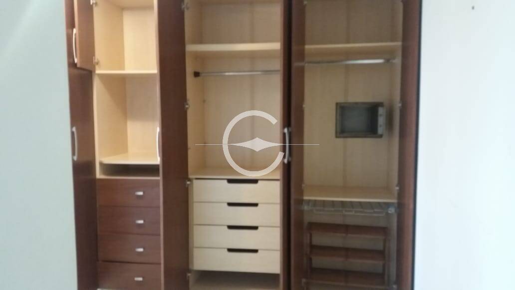 Apartamento para alugar com 3 quartos, 148m² - Foto 4