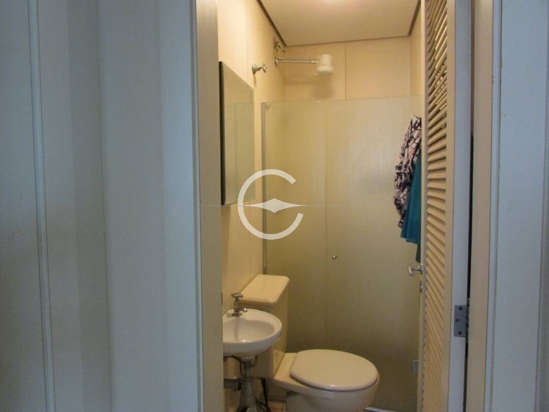 Apartamento para alugar com 3 quartos, 245m² - Foto 31