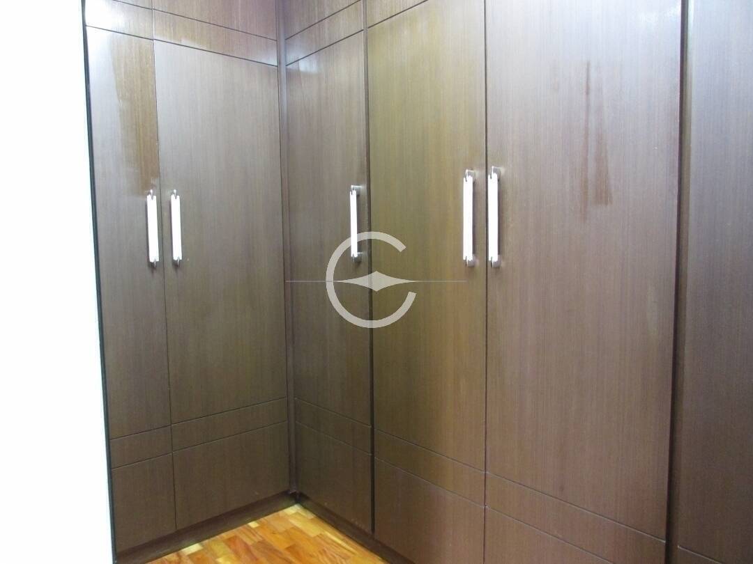 Apartamento para alugar com 3 quartos, 245m² - Foto 19