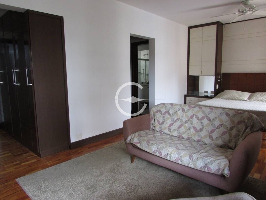 Apartamento para alugar com 3 quartos, 245m² - Foto 18