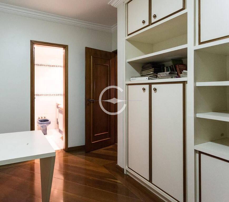 Apartamento à venda com 4 quartos, 235m² - Foto 20