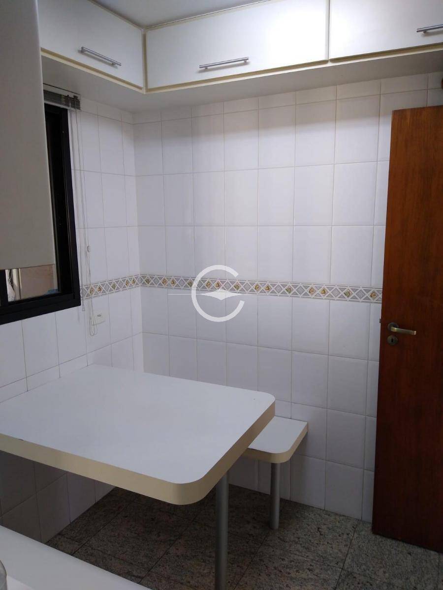 Apartamento à venda com 3 quartos, 127m² - Foto 17