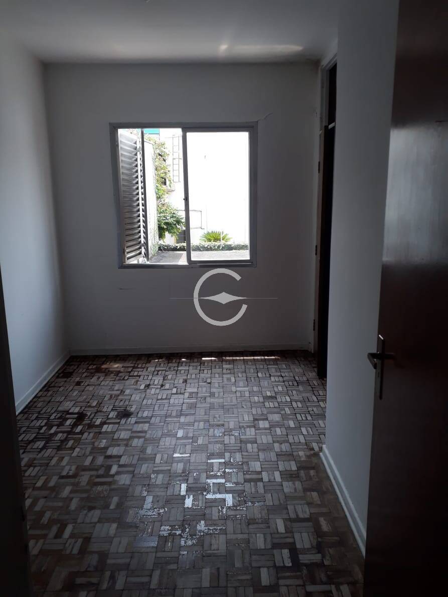 Casa à venda com 3 quartos, 180m² - Foto 14