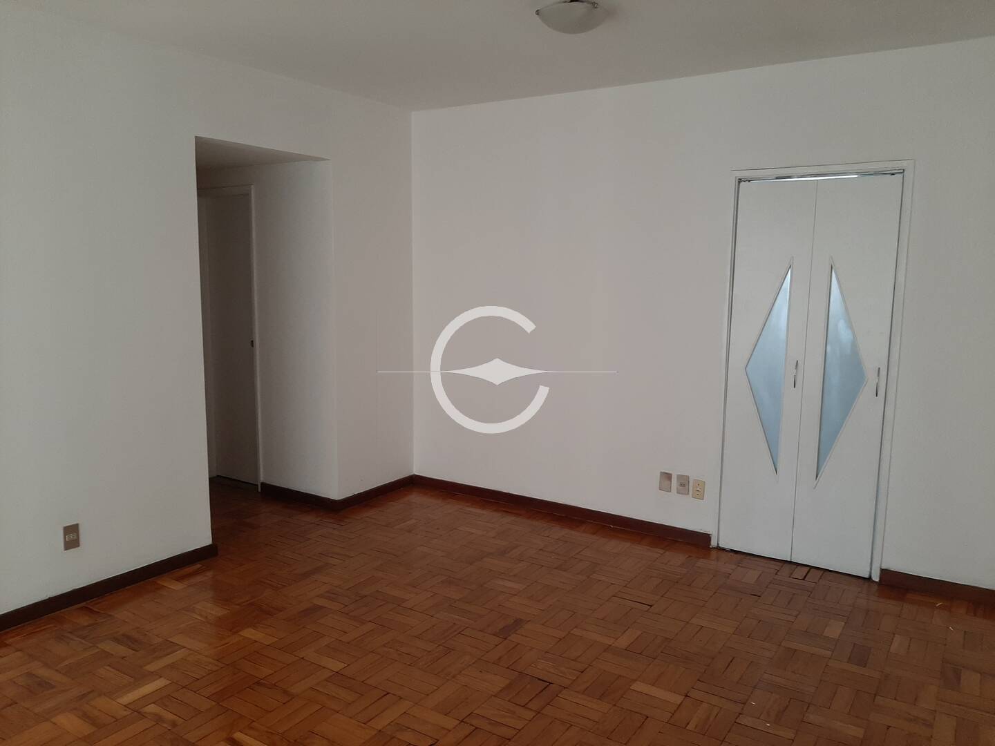 Apartamento à venda e aluguel com 3 quartos, 116m² - Foto 1