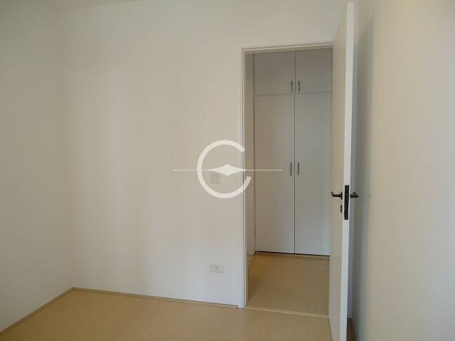 Apartamento à venda com 1 quarto, 40m² - Foto 10