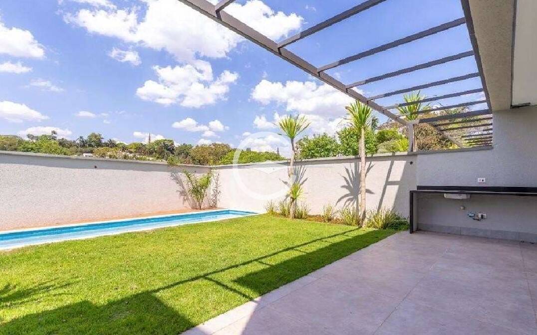 Casa à venda com 4 quartos, 424m² - Foto 2