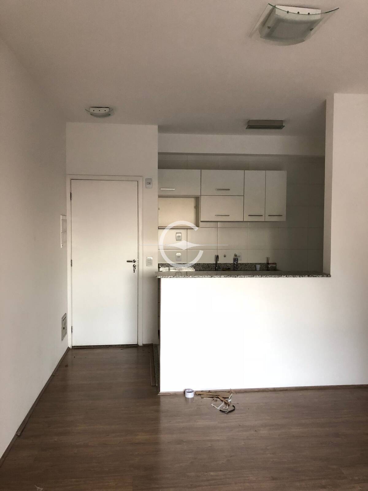 Apartamento à venda com 3 quartos, 114m² - Foto 2