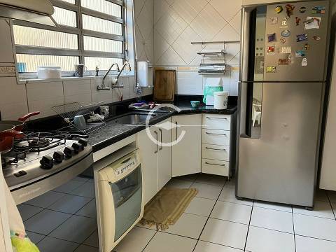 Casa à venda e aluguel com 3 quartos, 180m² - Foto 18