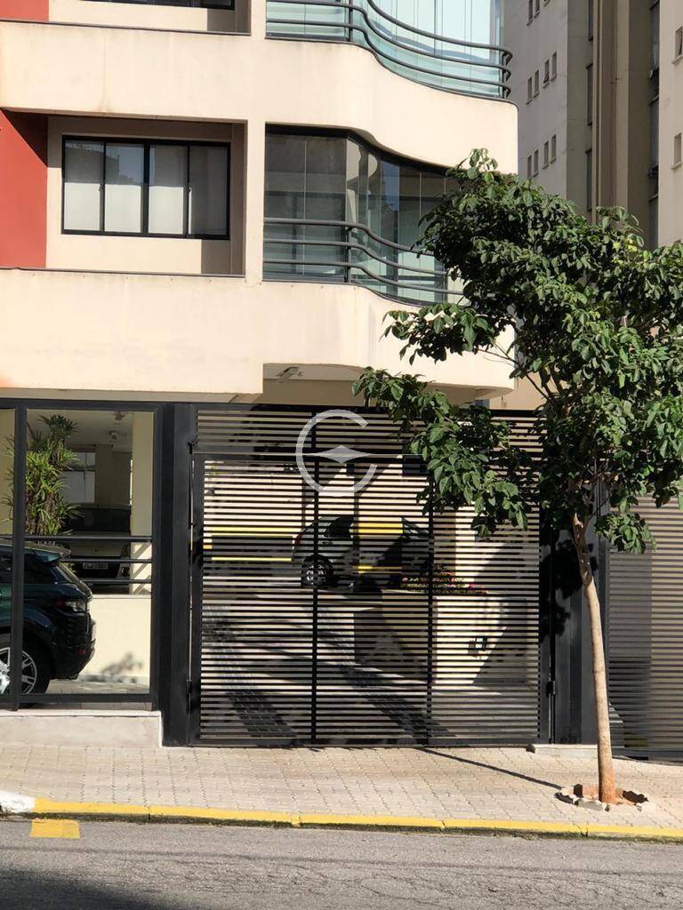 Apartamento à venda com 3 quartos, 115m² - Foto 19