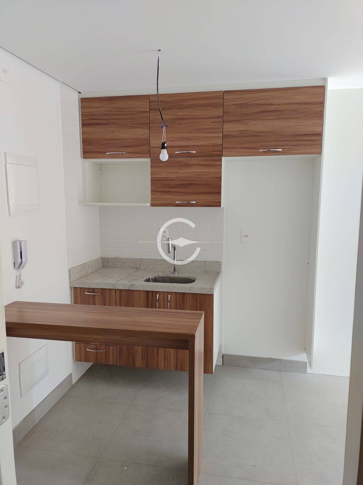 Apartamento à venda e aluguel com 1 quarto, 42m² - Foto 1