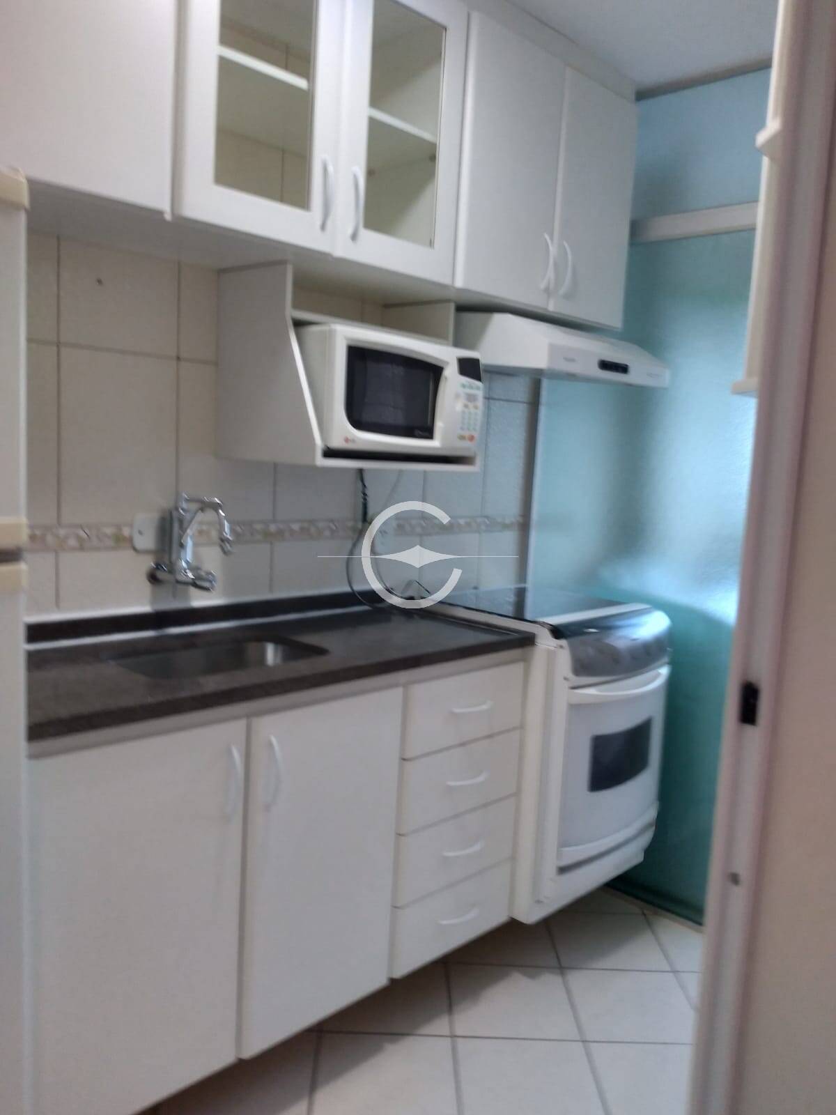 Apartamento para alugar com 2 quartos, 39m² - Foto 12