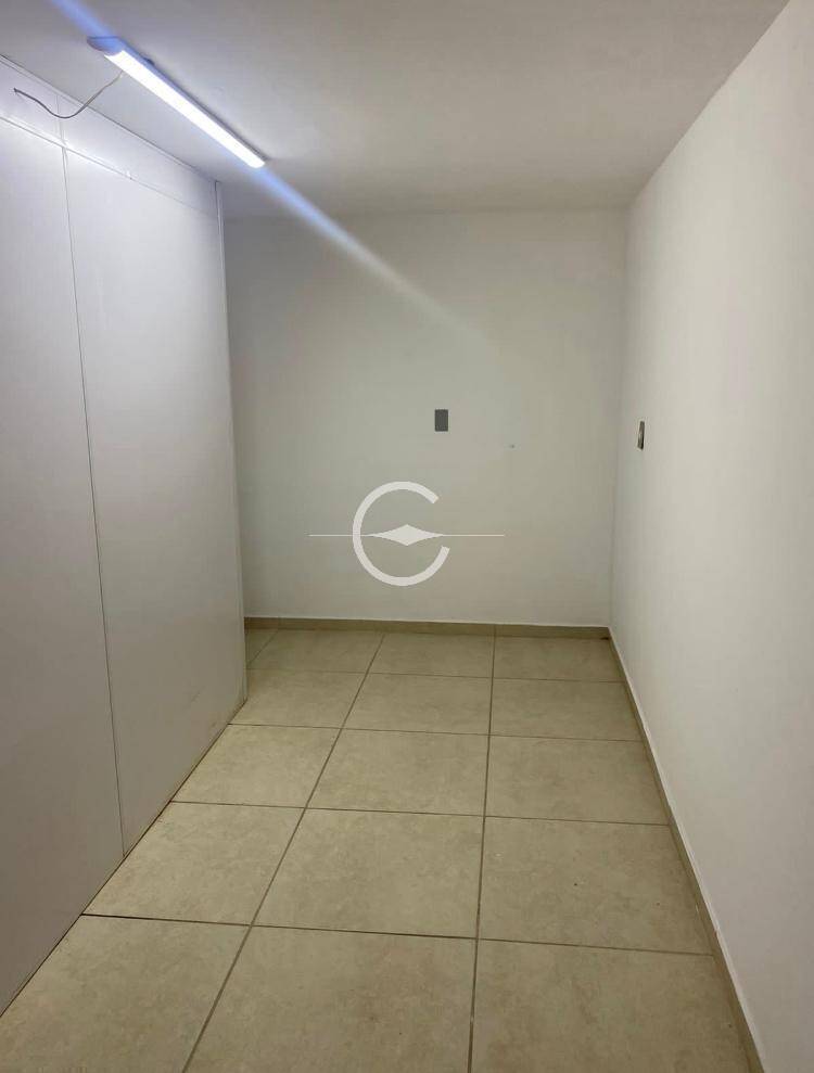 Casa para alugar com 3 quartos, 180m² - Foto 10