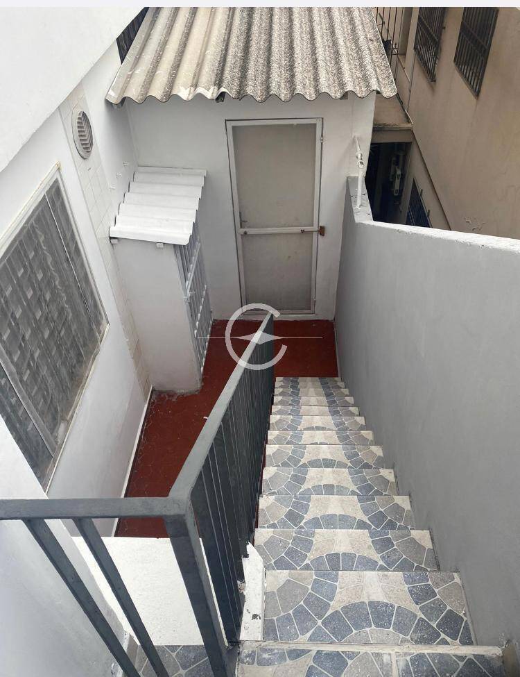 Casa para alugar com 3 quartos, 180m² - Foto 16