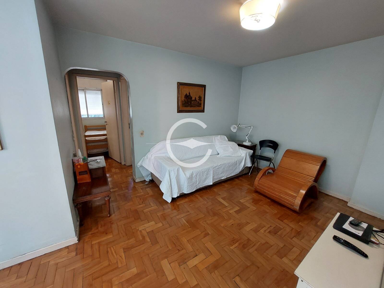 Apartamento à venda com 2 quartos, 72m² - Foto 4