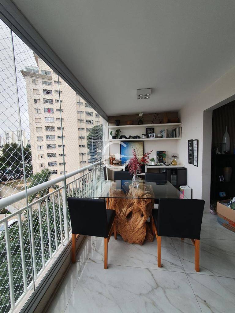 Apartamento à venda com 3 quartos, 125m² - Foto 3