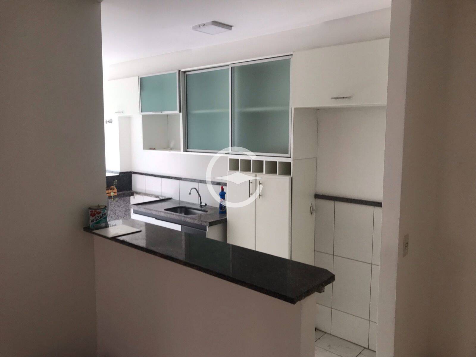 Apartamento à venda e aluguel com 2 quartos, 76m² - Foto 2