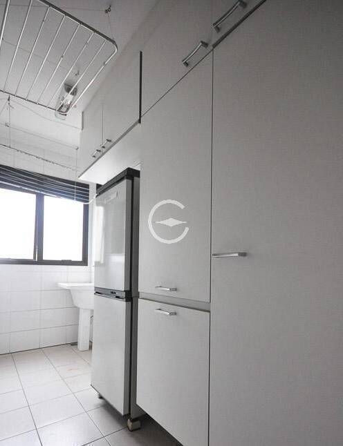 Apartamento à venda com 4 quartos, 220m² - Foto 7