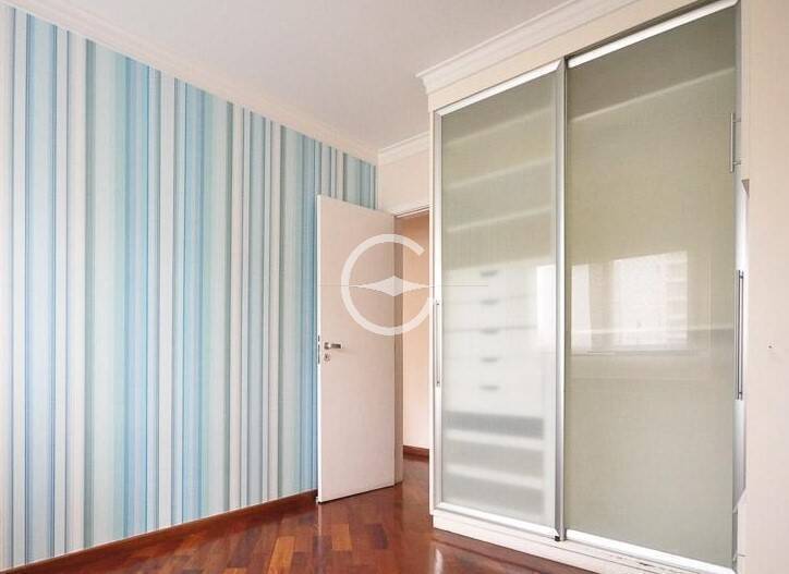 Apartamento à venda com 4 quartos, 220m² - Foto 14