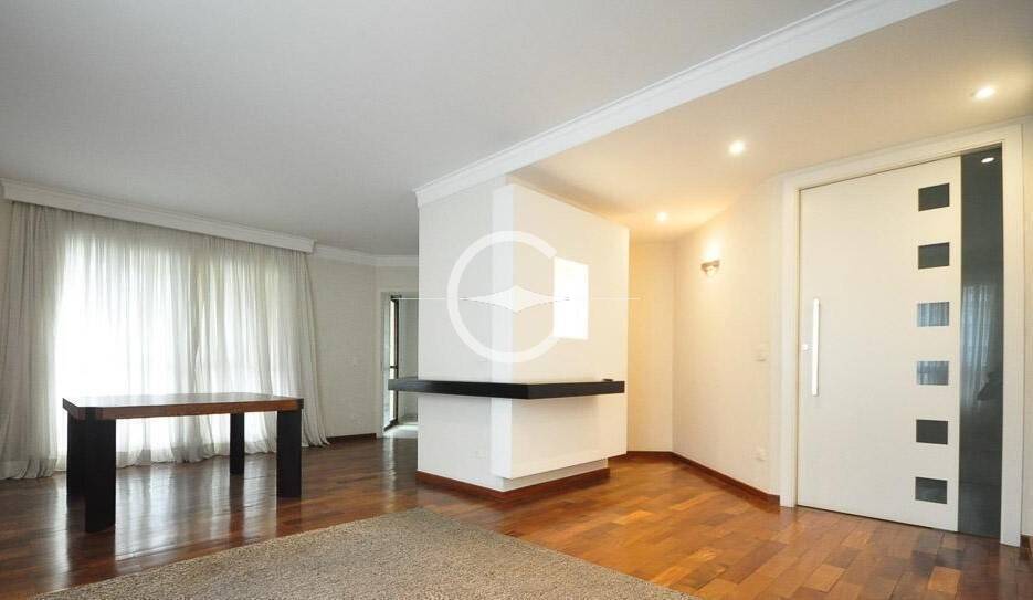 Apartamento à venda com 4 quartos, 220m² - Foto 1