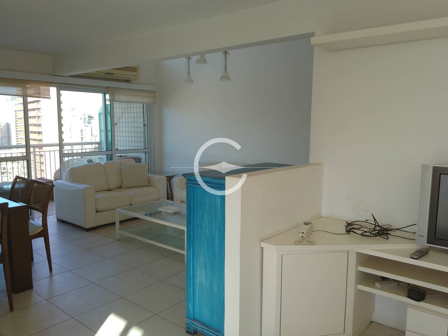 Apartamento para alugar com 2 quartos, 113m² - Foto 6