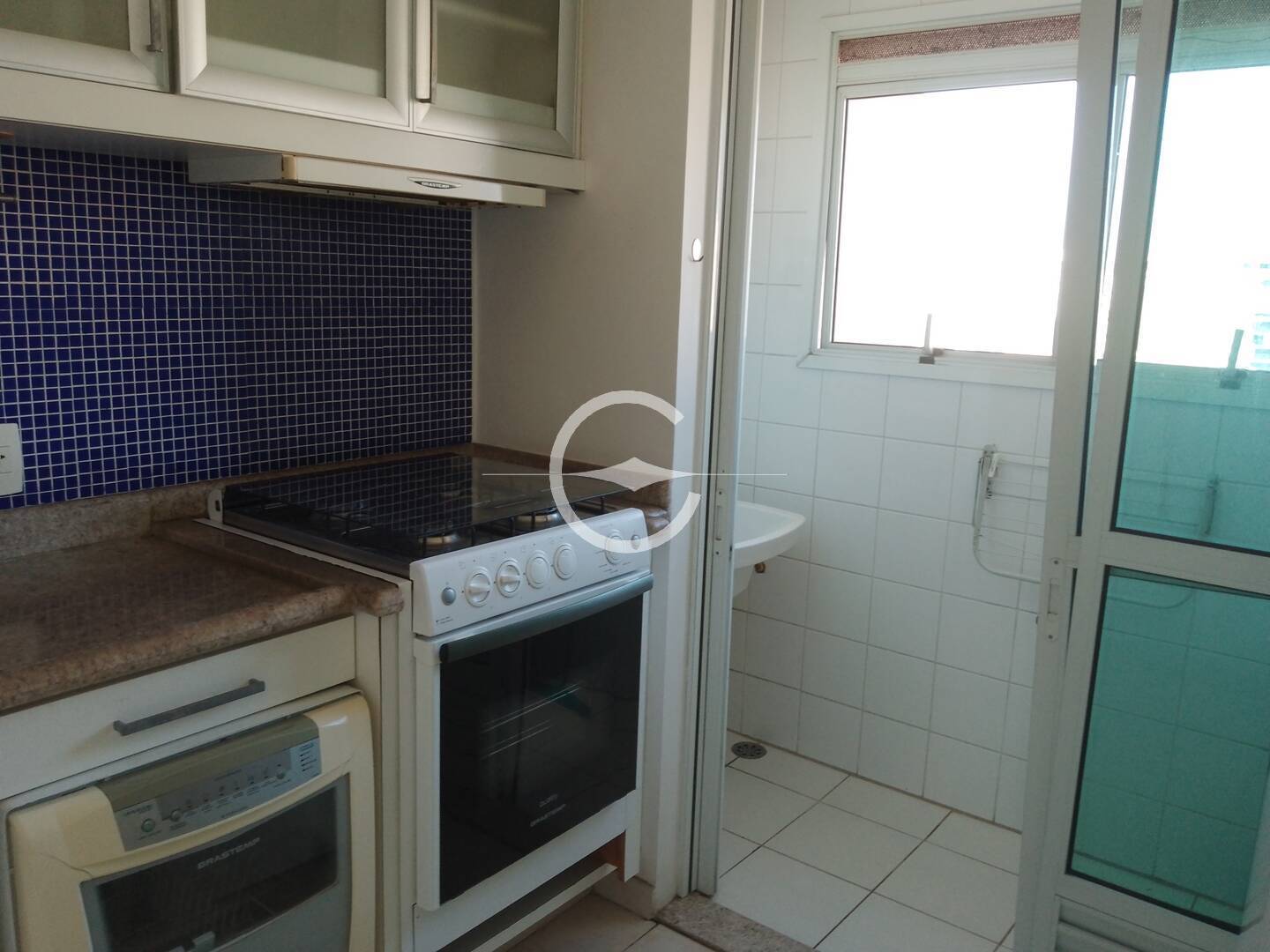 Apartamento para alugar com 2 quartos, 113m² - Foto 21