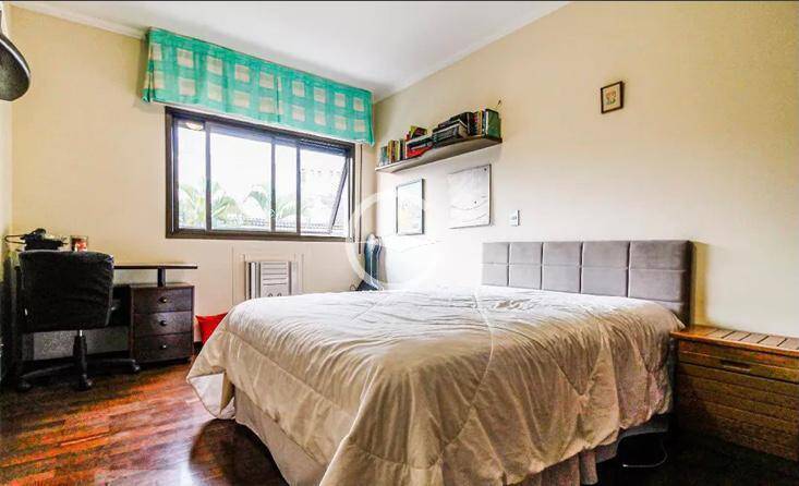 Apartamento à venda com 4 quartos, 218m² - Foto 14