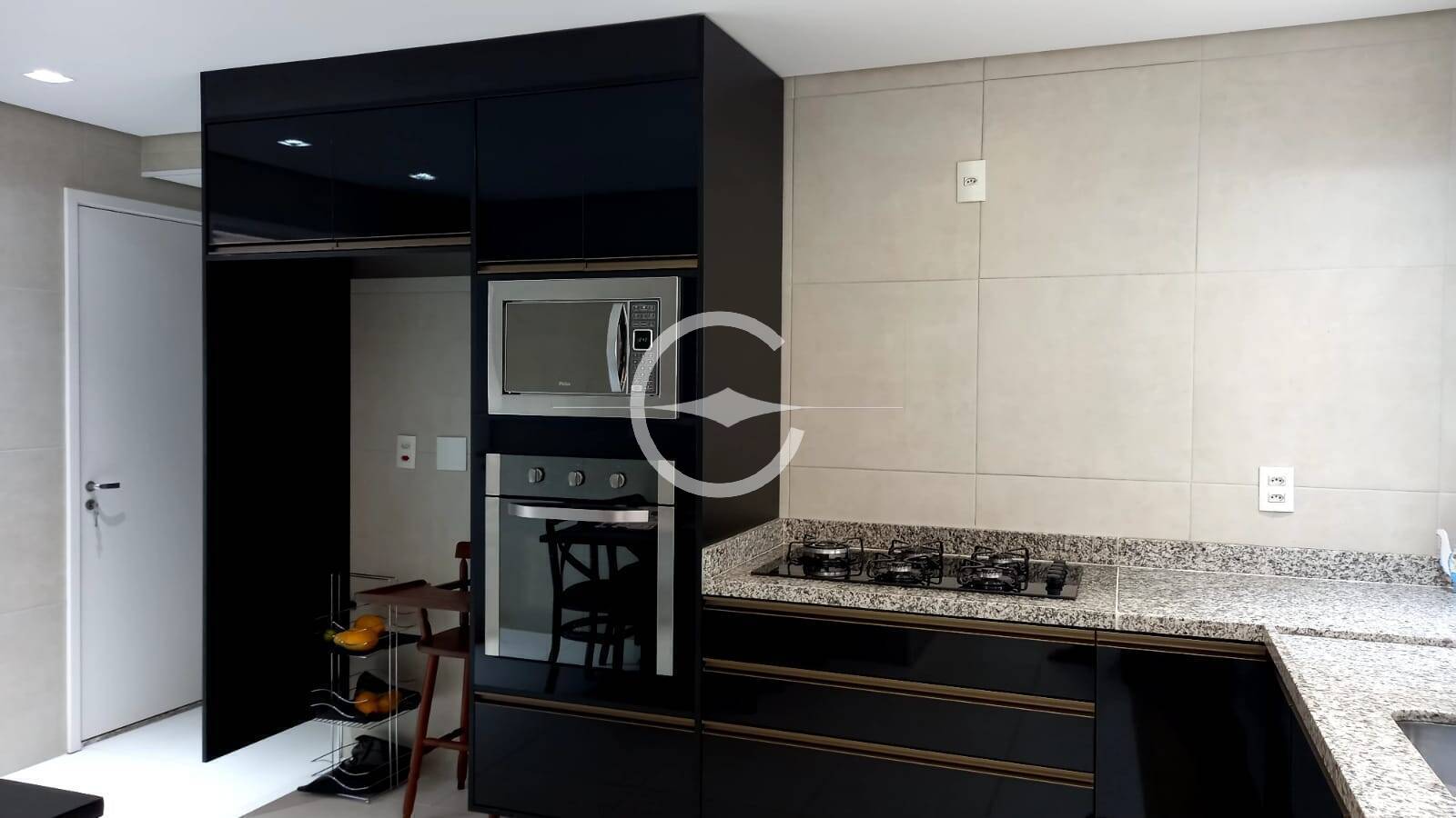 Apartamento à venda com 4 quartos, 238m² - Foto 10