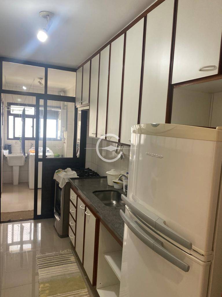 Apartamento à venda com 3 quartos, 83m² - Foto 19