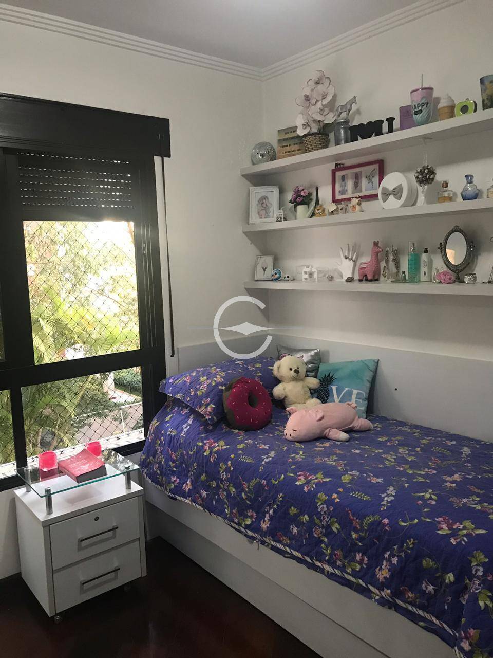 Apartamento à venda com 4 quartos, 230m² - Foto 9