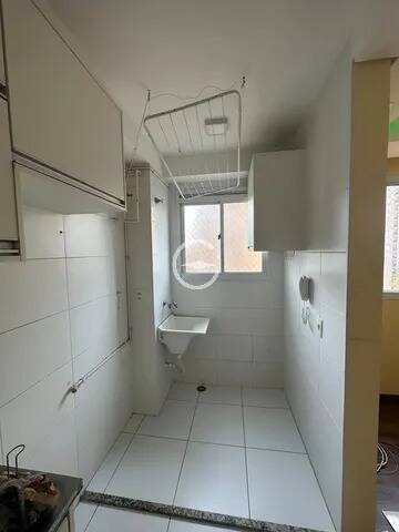 Apartamento à venda com 2 quartos, 44m² - Foto 2