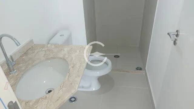 Apartamento à venda com 2 quartos, 58m² - Foto 11