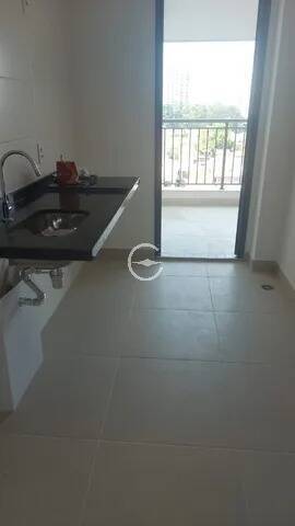 Apartamento à venda com 2 quartos, 58m² - Foto 6