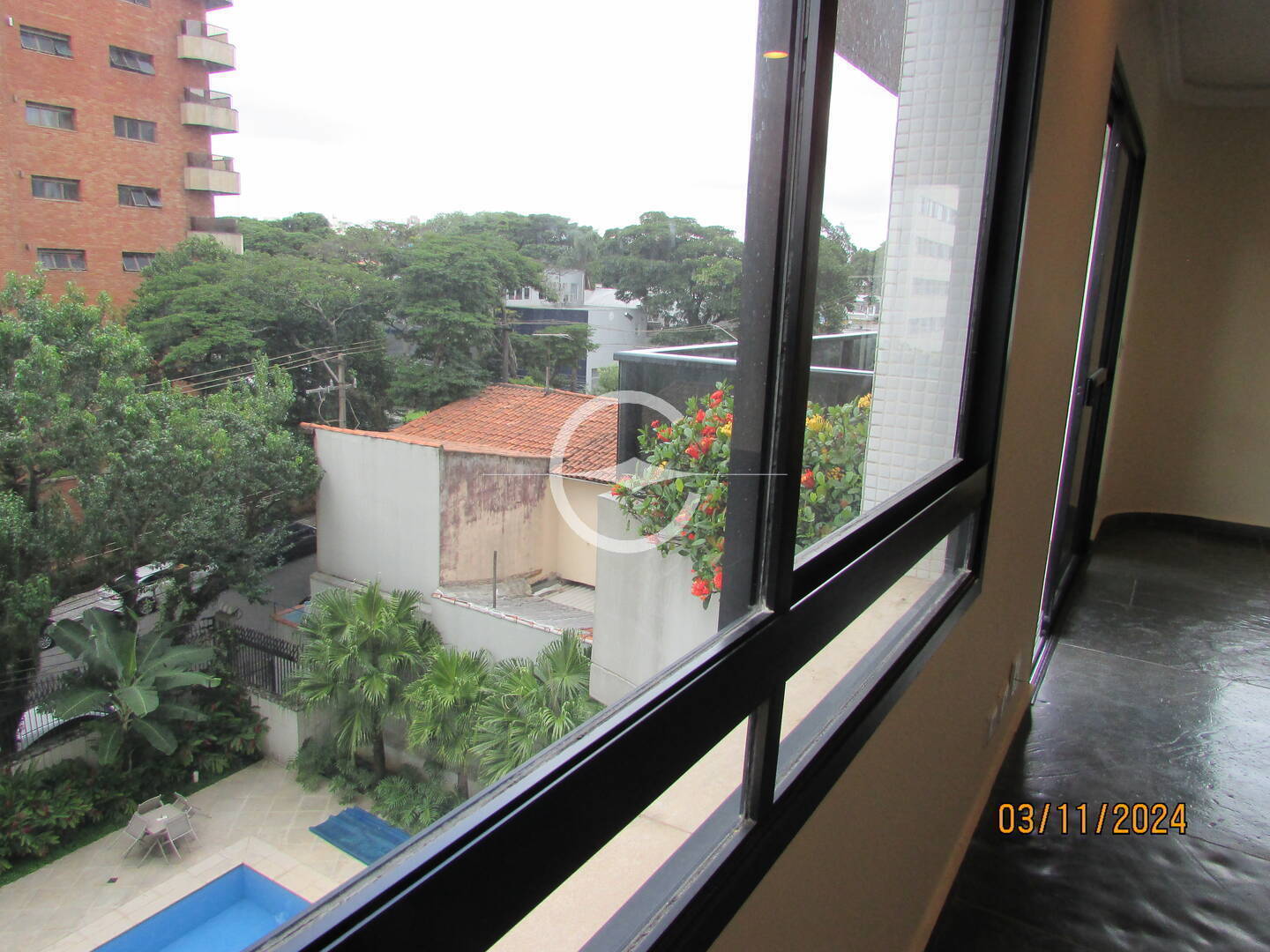 Apartamento à venda com 4 quartos, 220m² - Foto 10