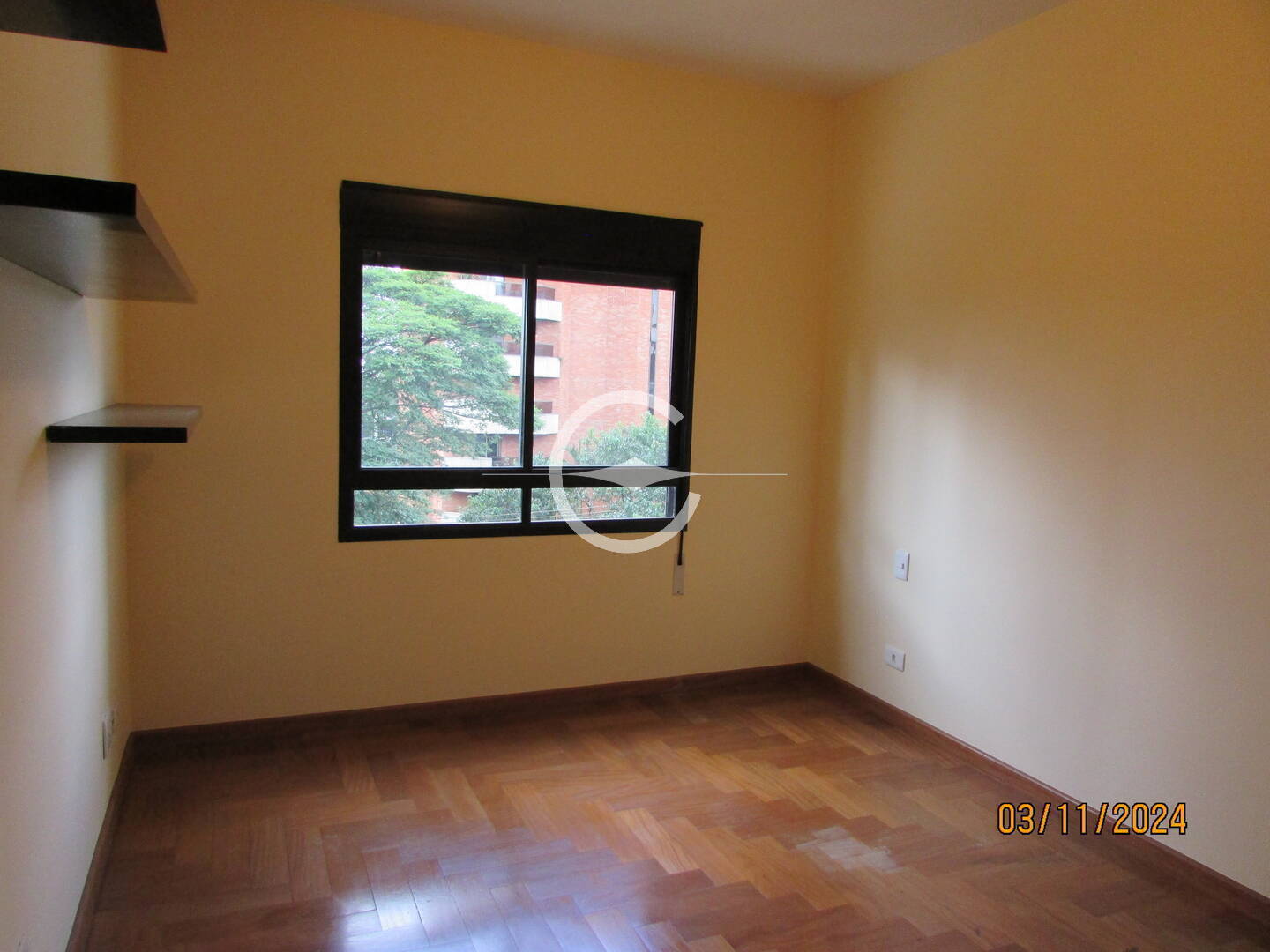 Apartamento à venda com 4 quartos, 220m² - Foto 13