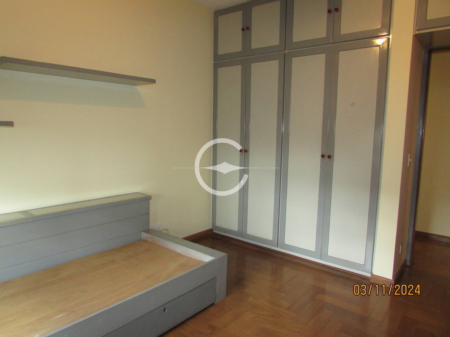 Apartamento à venda com 4 quartos, 220m² - Foto 15