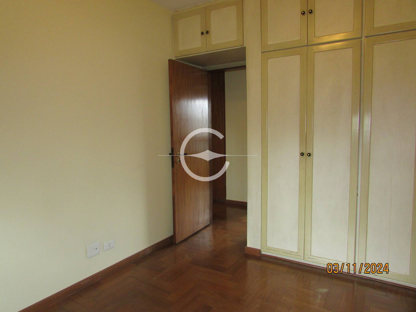 Apartamento à venda com 4 quartos, 220m² - Foto 23