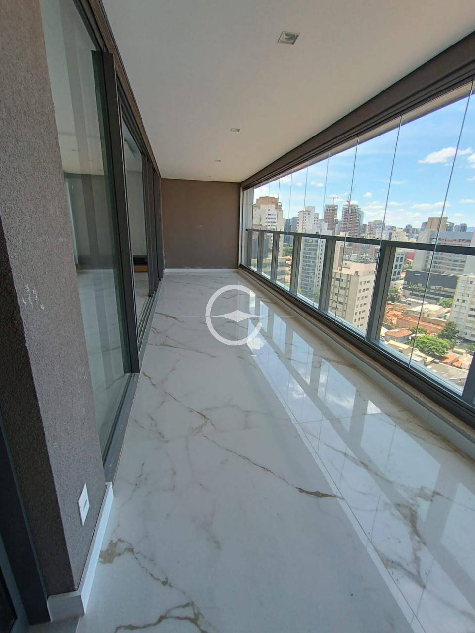 Apartamento à venda e aluguel com 3 quartos, 156m² - Foto 4