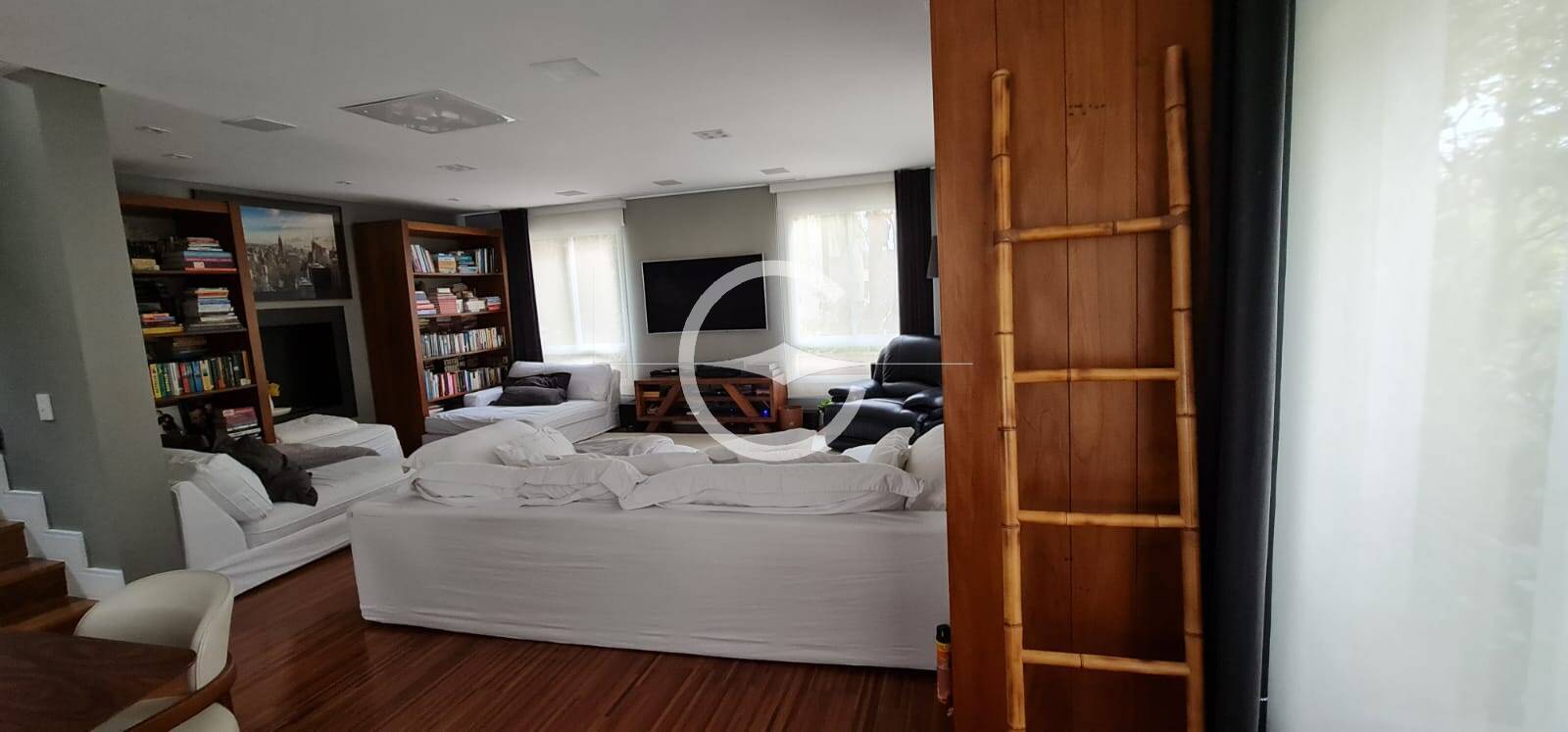 Casa de Condomínio à venda com 4 quartos, 340m² - Foto 10