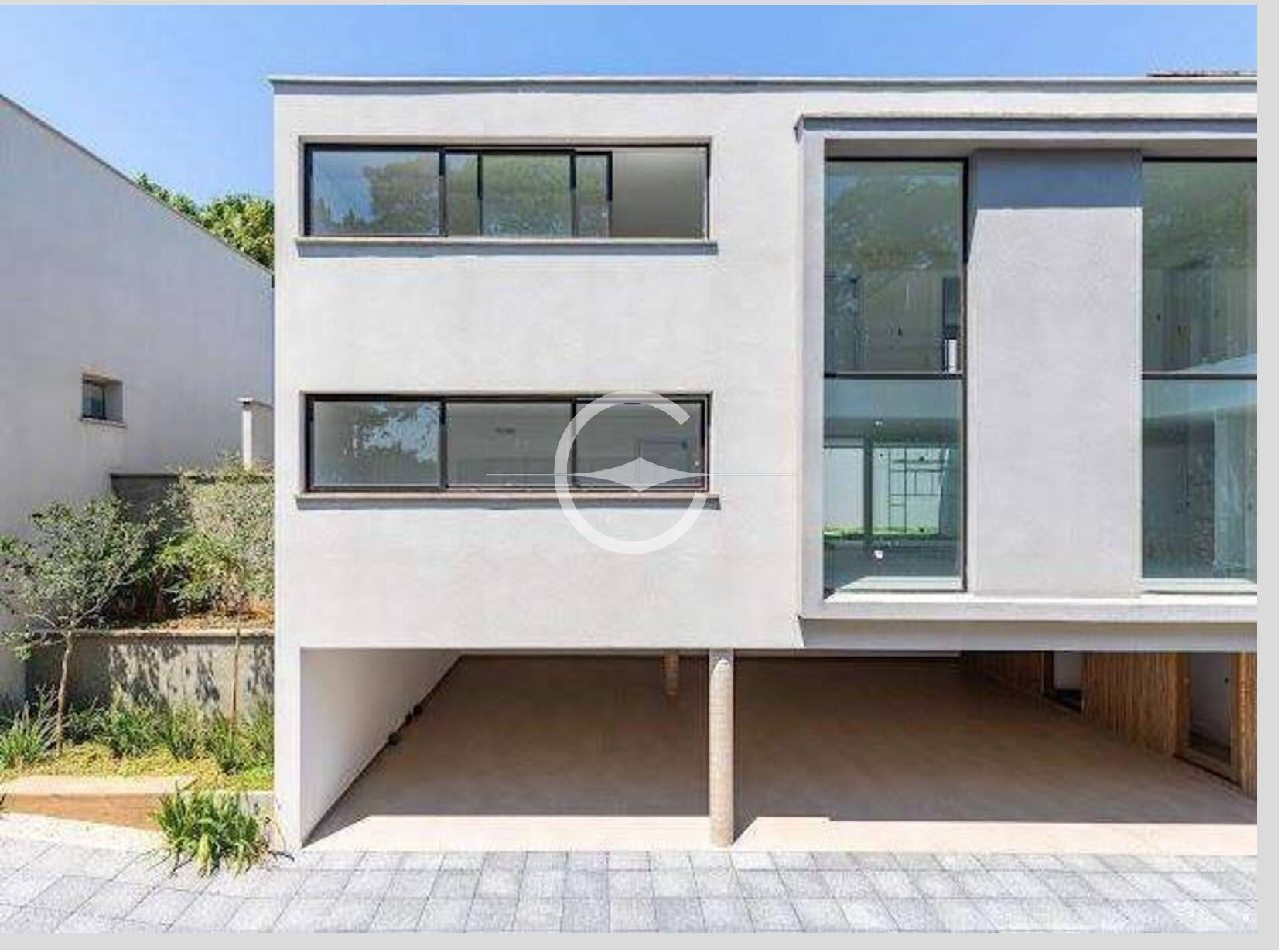 Casa à venda com 4 quartos, 686m² - Foto 2