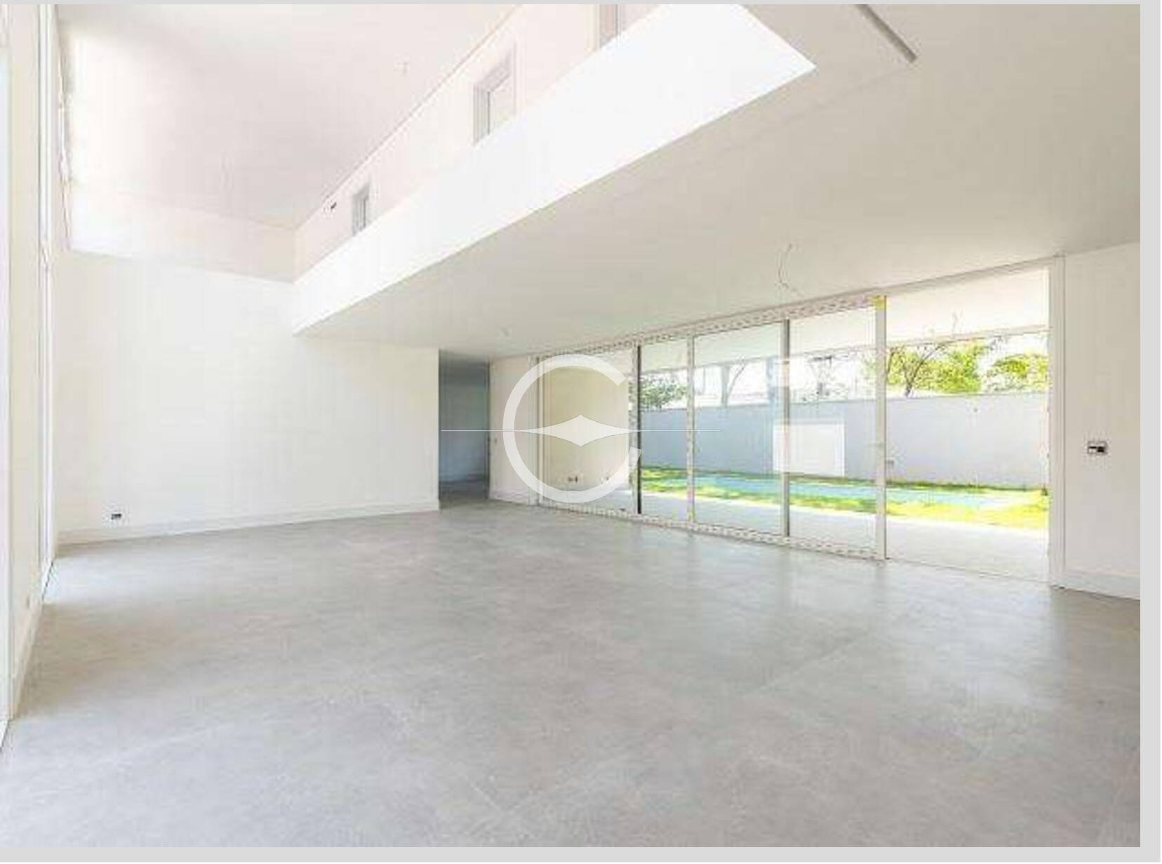 Casa à venda com 4 quartos, 686m² - Foto 4