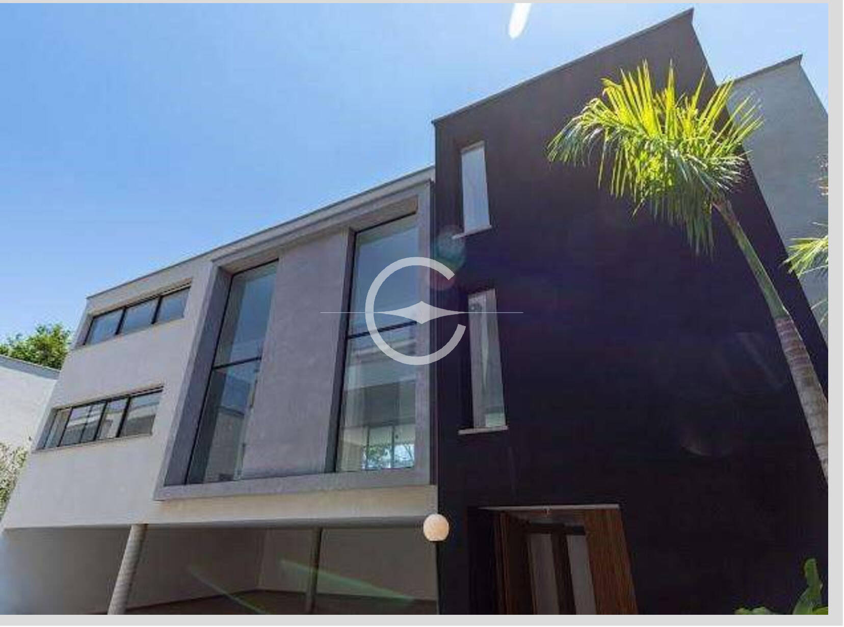 Casa de Condomínio à venda com 4 quartos, 712m² - Foto 1