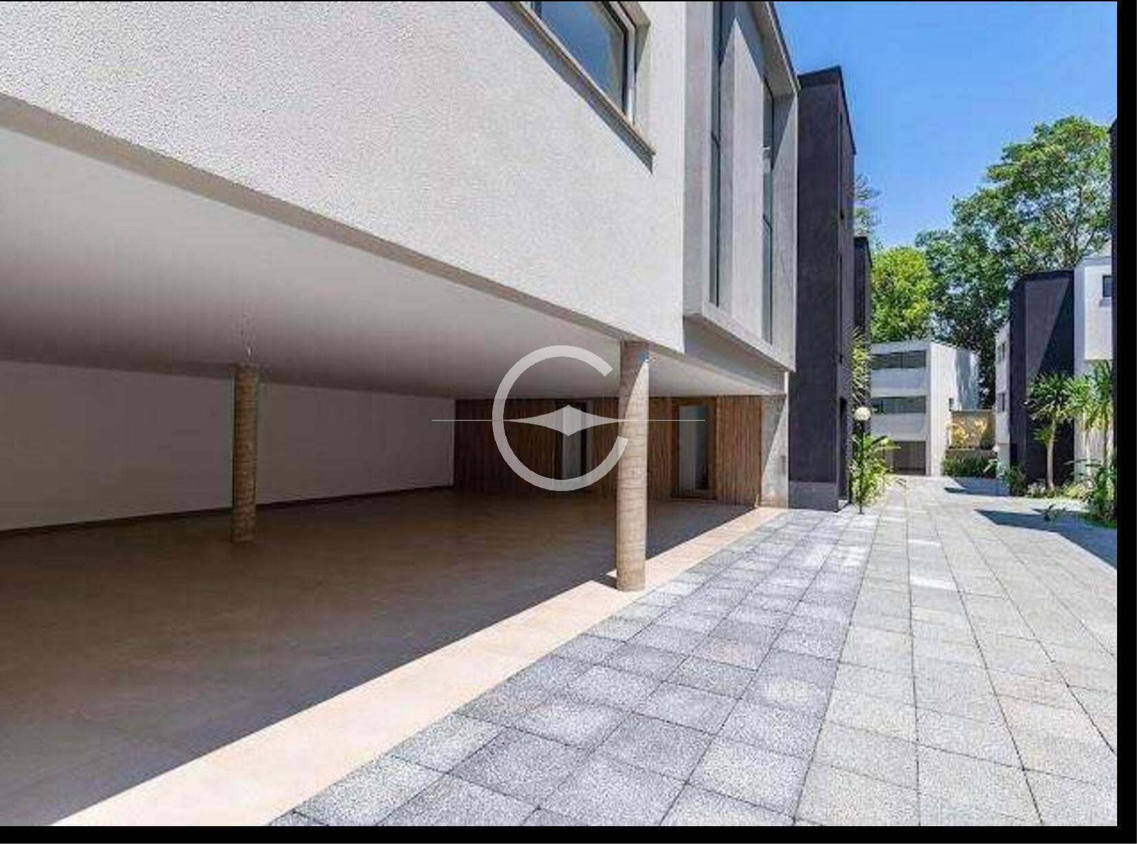 Casa de Condomínio à venda com 4 quartos, 719m² - Foto 3