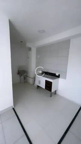 Apartamento à venda e aluguel com 2 quartos, 35m² - Foto 2