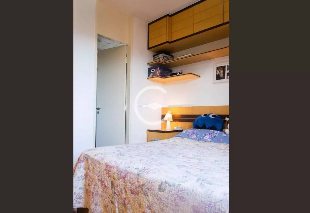 Apartamento à venda com 2 quartos, 75m² - Foto 7