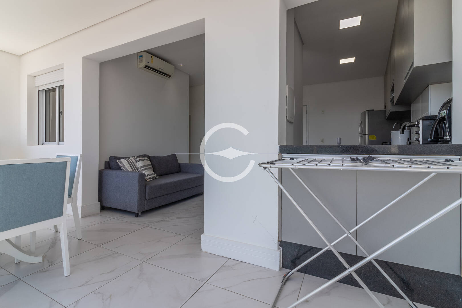 Apartamento para alugar com 2 quartos, 66m² - Foto 12