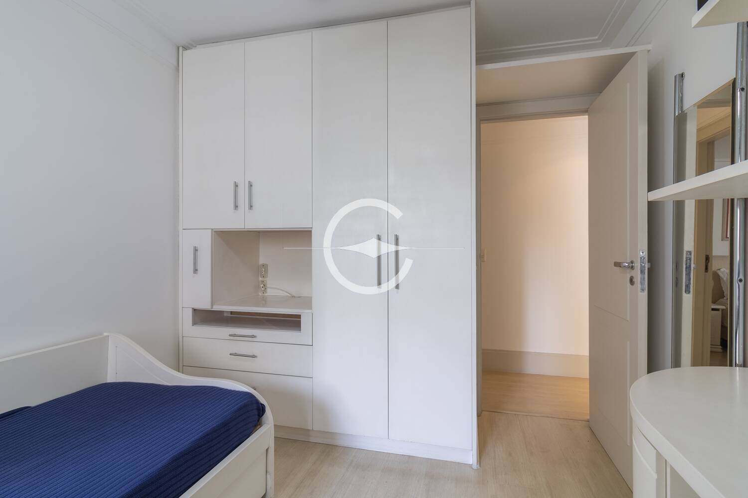 Apartamento para alugar com 4 quartos, 147m² - Foto 31